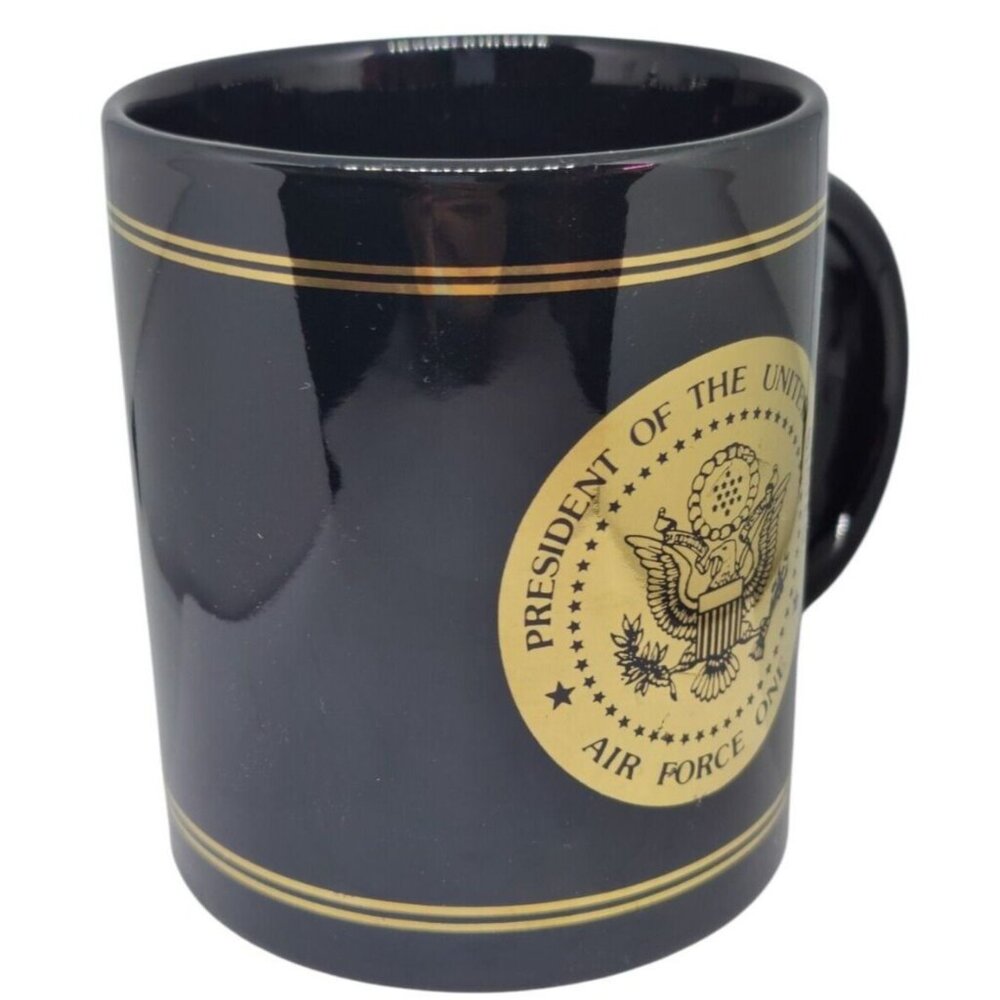 Official “President Of The United States Air Force One” Black Coffee Mug 12oz - Picture 7 of 8